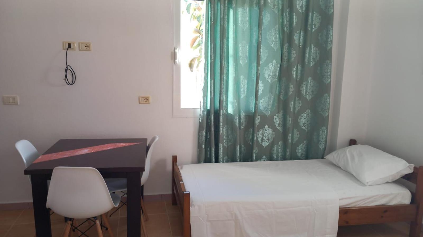 Dane Apartment Ksamil Bagian luar foto