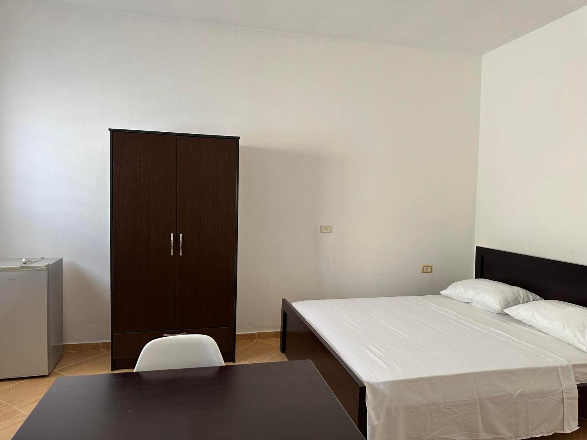 Dane Apartment Ksamil Bagian luar foto
