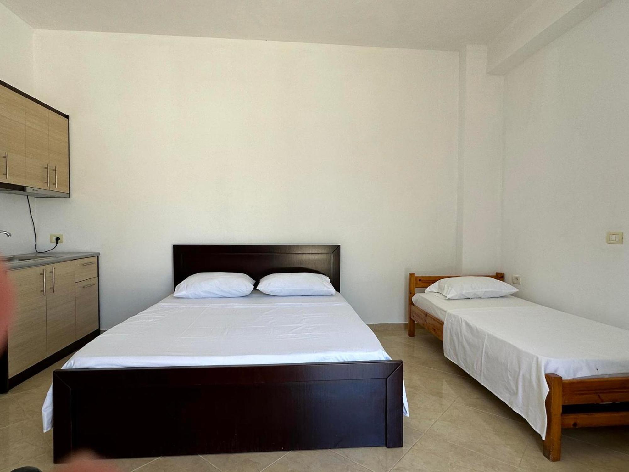 Dane Apartment Ksamil Bagian luar foto