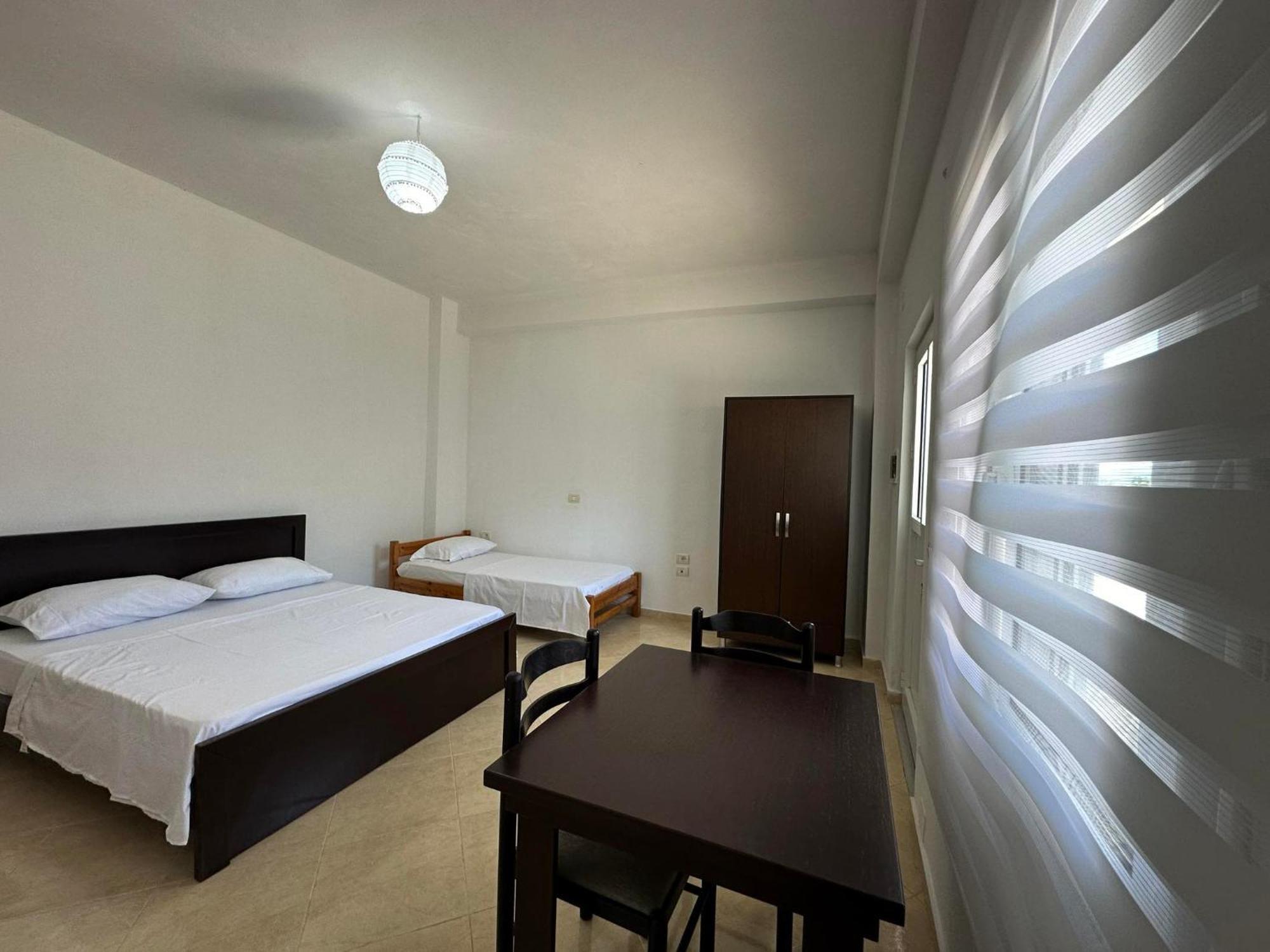 Dane Apartment Ksamil Bagian luar foto