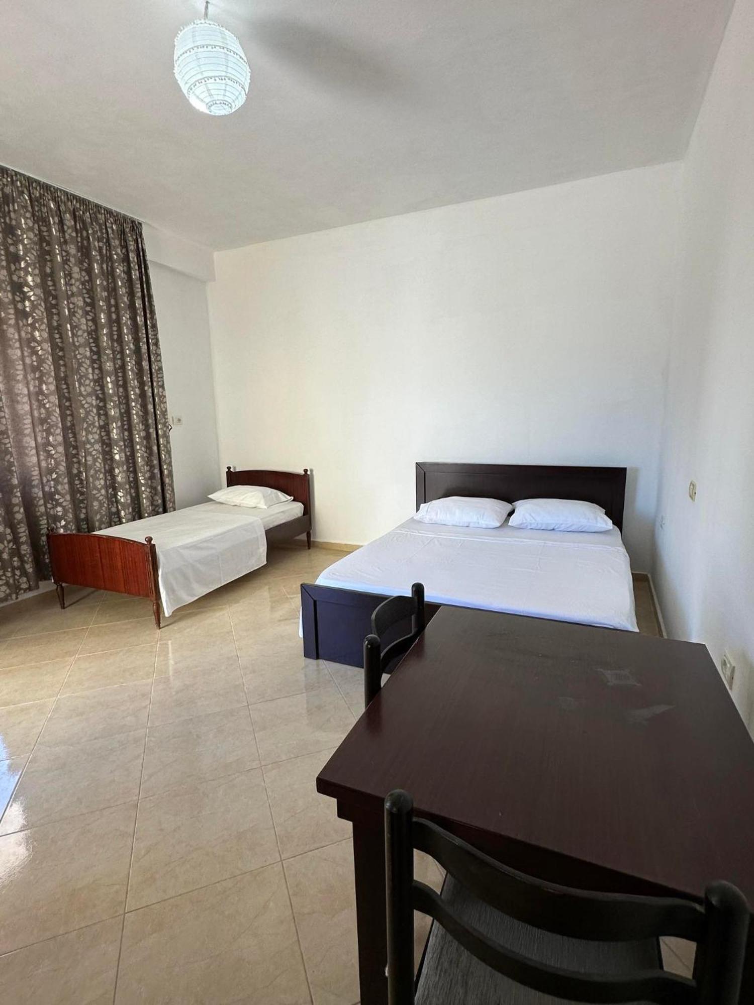 Dane Apartment Ksamil Bagian luar foto