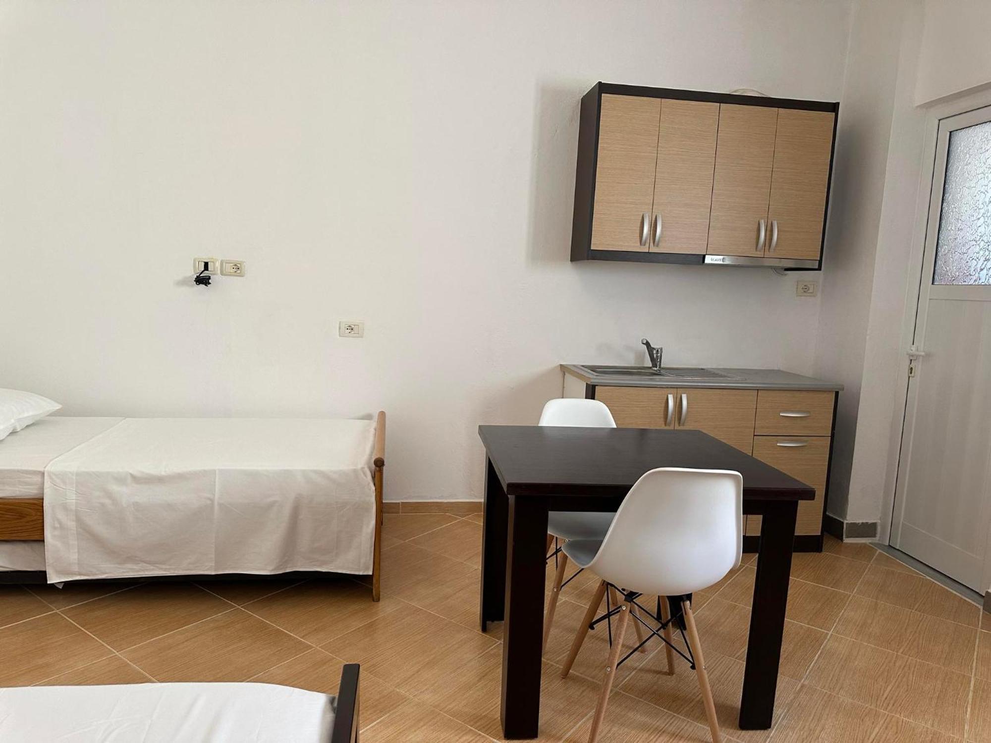 Dane Apartment Ksamil Bagian luar foto