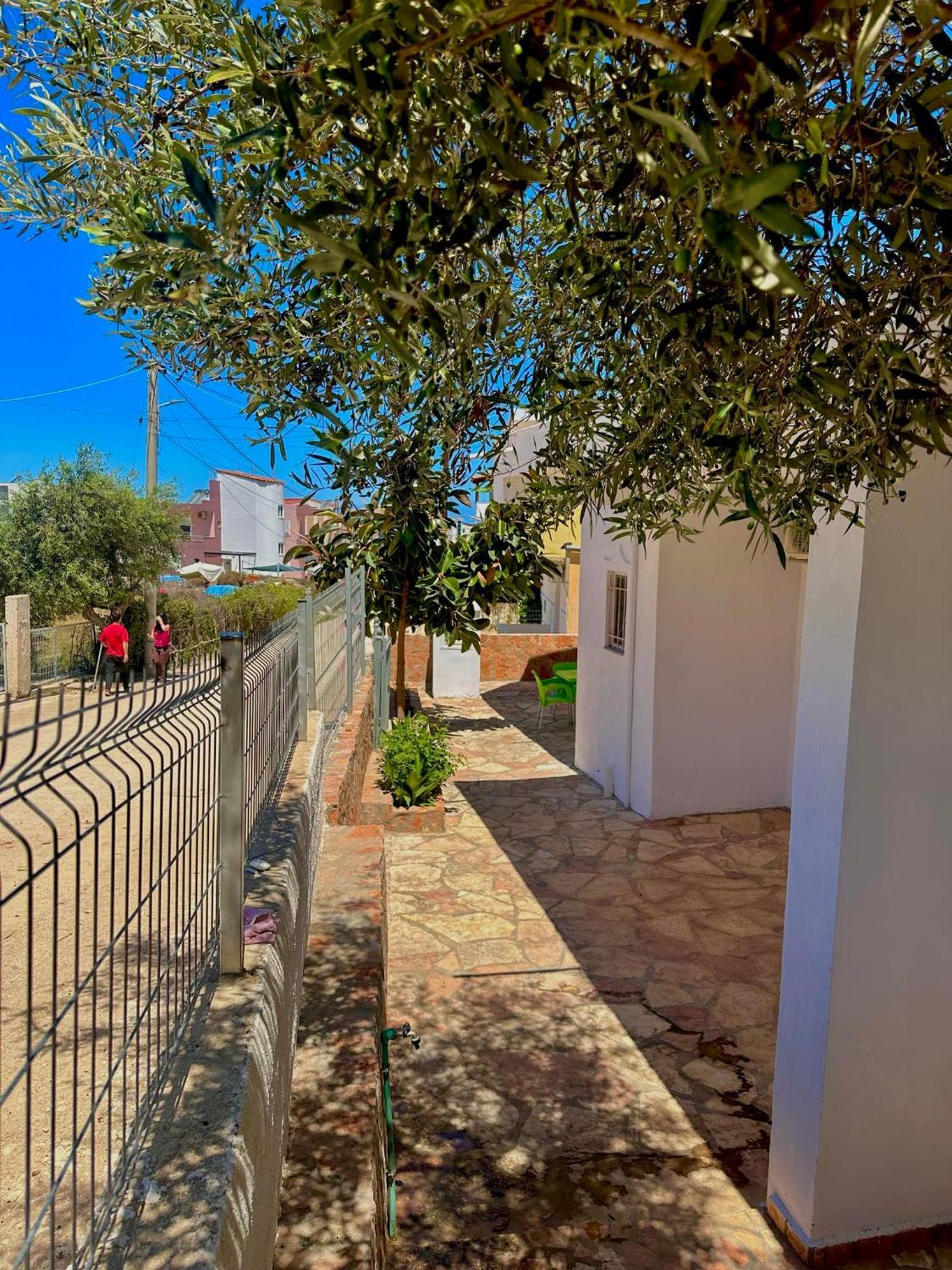 Dane Apartment Ksamil Bagian luar foto